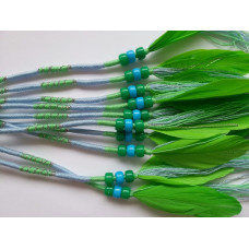Ibiza wrap met veer (014) Lime - pastel blauw (~30 cm.)