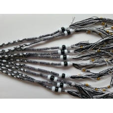 Ibiza wrap met kraaltjes (054) Zwart - Wit gekruist (~30 cm.)